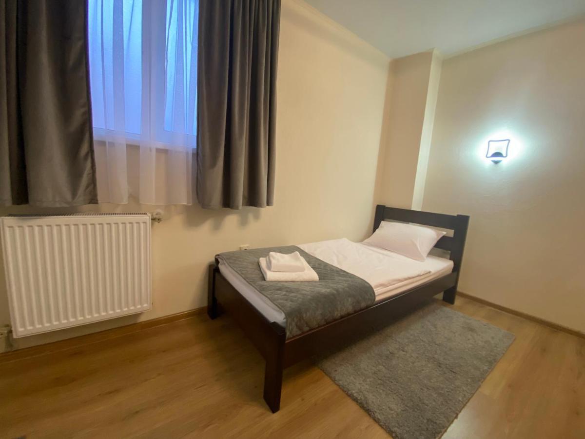 Szaboffcsik Bed & Breakfast Uzhhorod Exterior photo
